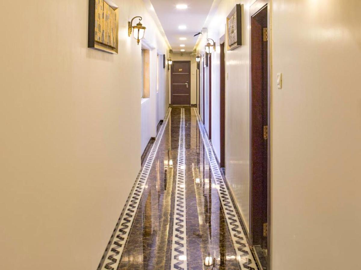 Отель Fabexpress Annex Executive Andheri East Мумбаи Экстерьер фото