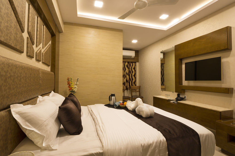 Отель Fabexpress Annex Executive Andheri East Мумбаи Экстерьер фото