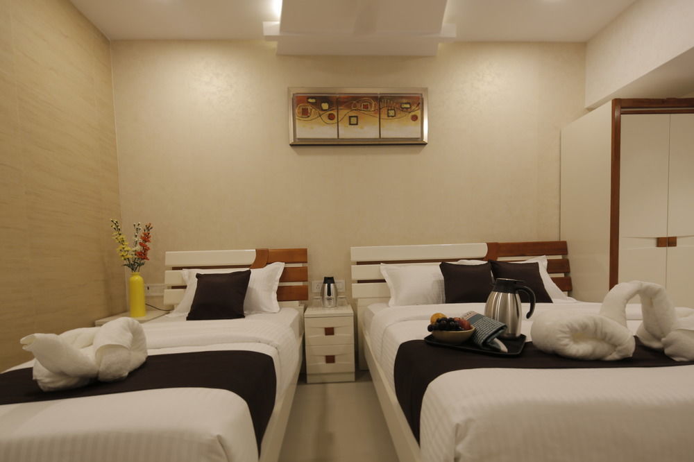 Отель Fabexpress Annex Executive Andheri East Мумбаи Экстерьер фото